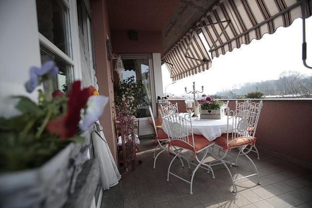 B&B La Casa Di Pamela Casciago Kültér fotó