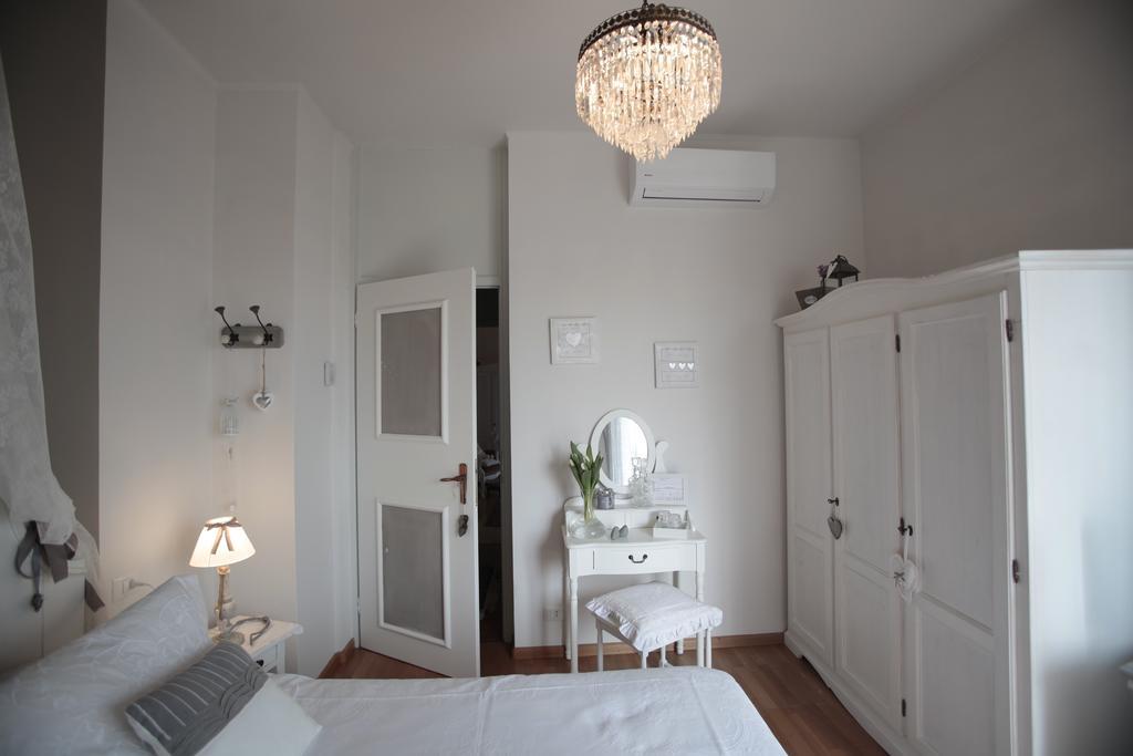 B&B La Casa Di Pamela Casciago Kültér fotó